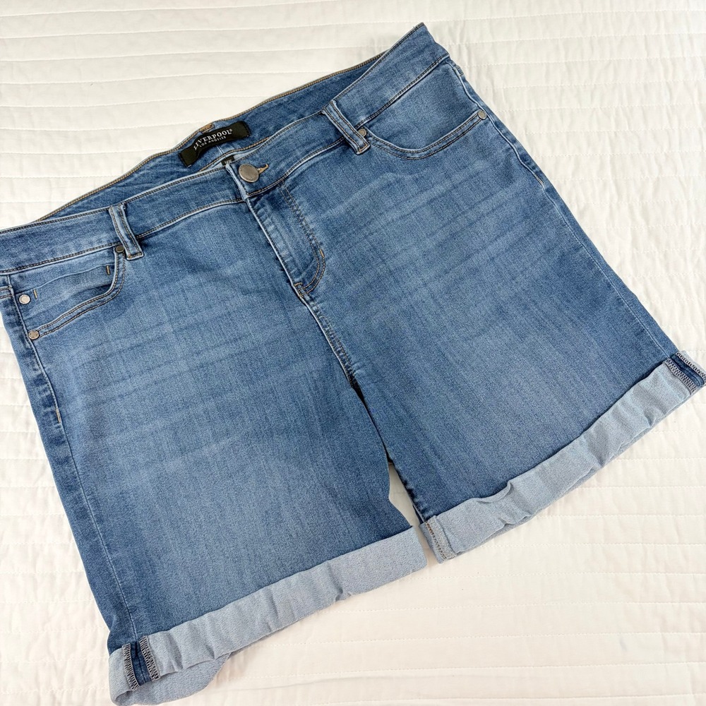 Liverpool Los Angeles Denim Shorts Medium Wash Blue Cuffed Mid Rise Womens 14W
